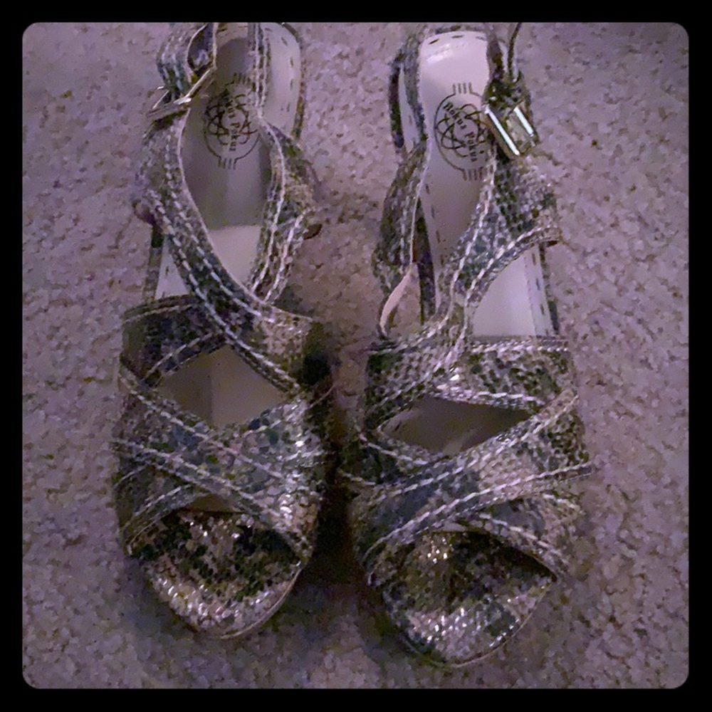 Hokus pokus snake skin high heel sandals